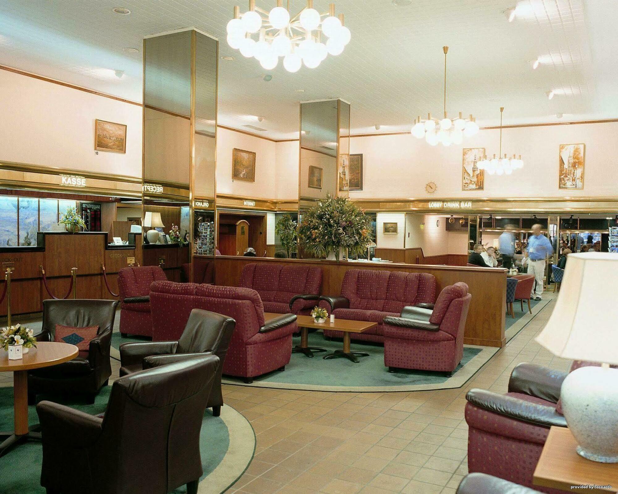 Danubius Hungaria Center Отель 4*
