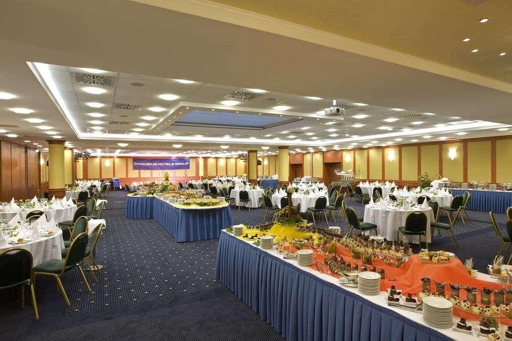 Danubius Hungaria Center Отель