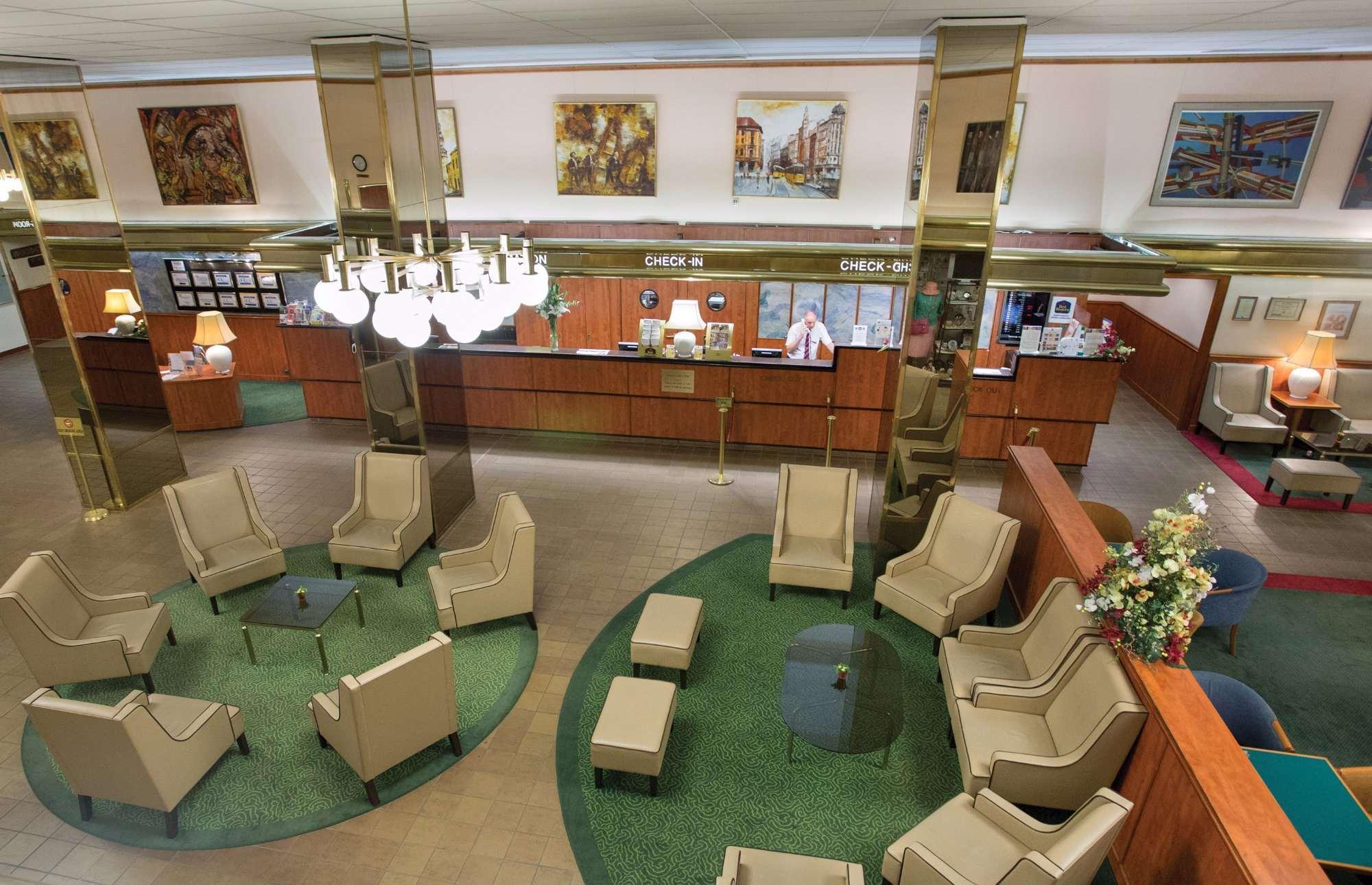 Отель Danubius Hungaria Center 4*